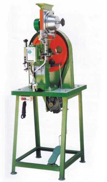 HB-918N semi-automaitic snap fastening machine